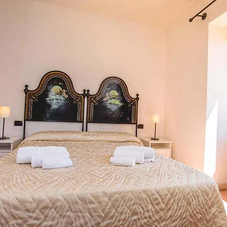 Nuovo Castello Crisilio בית חווה *