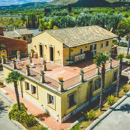 Alloggio per agriturismo Nuovo Castello Crisilio Avola