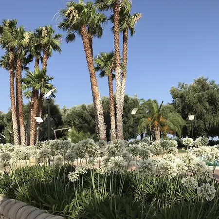 Nuovo Castello Crisilio בית חווה *